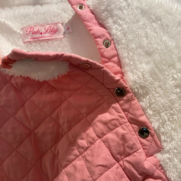 Pink Lily White and Pink Snap Closure Pullover Size Large - Picture 5 of 9